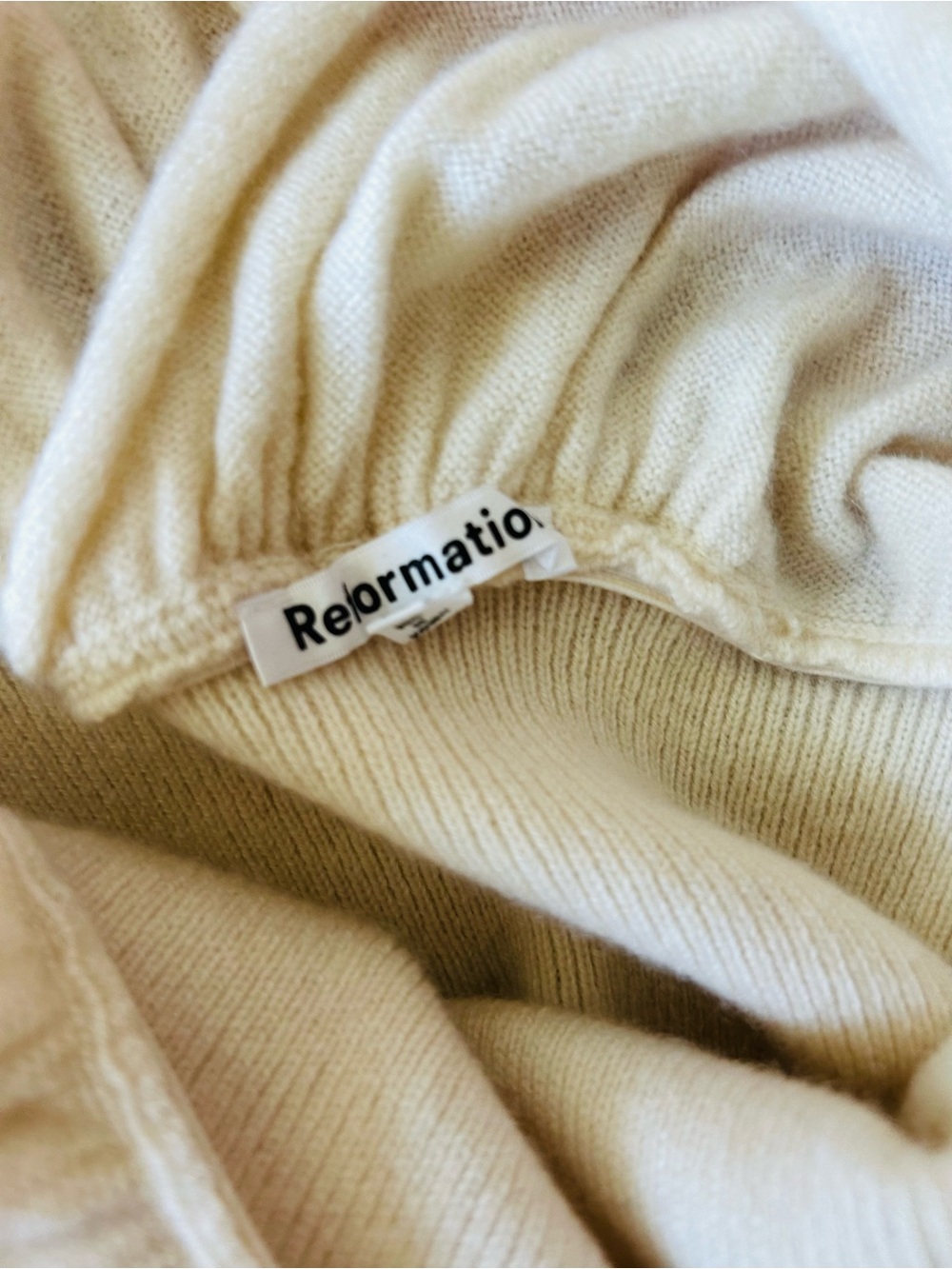 Reformation Romi Cashmere Top, S - Picture 11 of 11